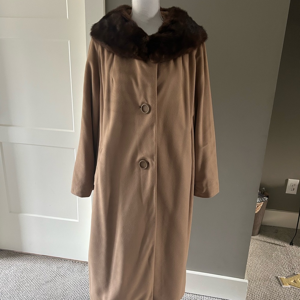 Vintage Brown Coat with Faux Fur Collar